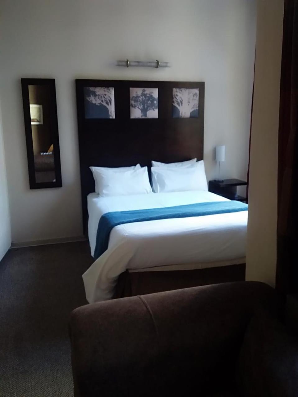 Mabungubwe Hotel Apartments - Home Away From Home Johannesburg Exterior photo